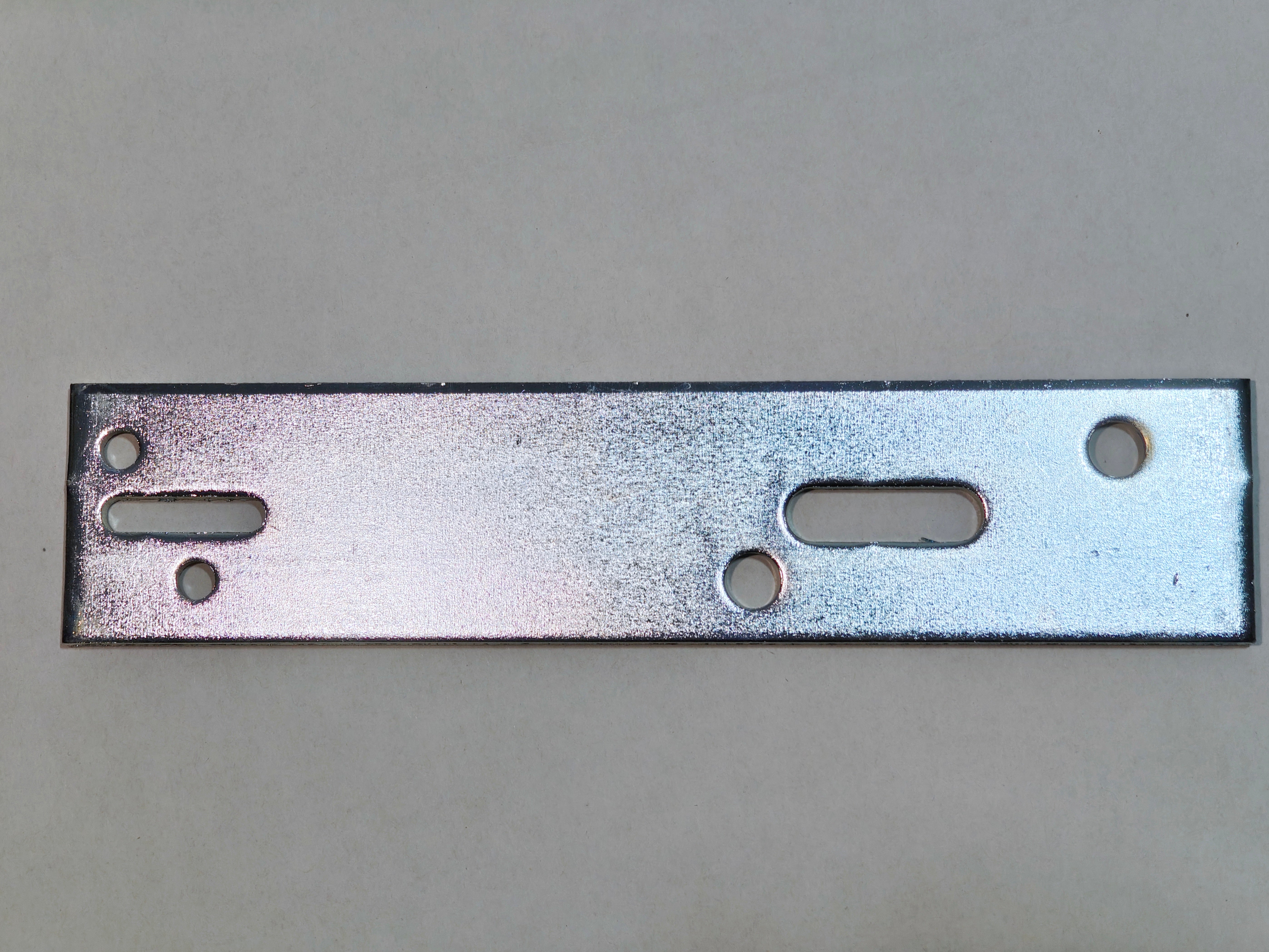 Montagelasche 3x40x180mm